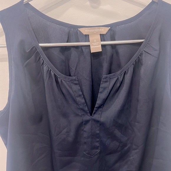Banana Republic Two-Tone Blue Tunic Tank Top - Size Small, Preloved - Picture 2 of 5